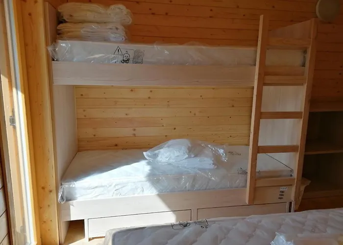 Karavanke Mountain Hut *